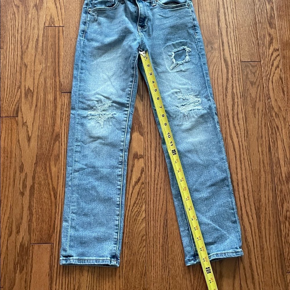 Old Navy 360 Stretch Distressed Jeans Light Wash Boy’s Sz 10 Slim - Picture 3 of 11